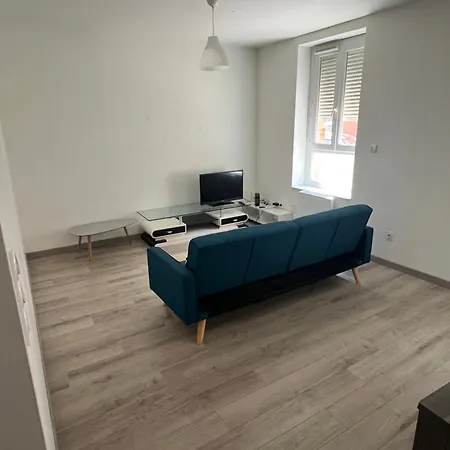 Grand - 1 Mai - Gare - 8 Couchages - 2 Douches - Clim Apartment